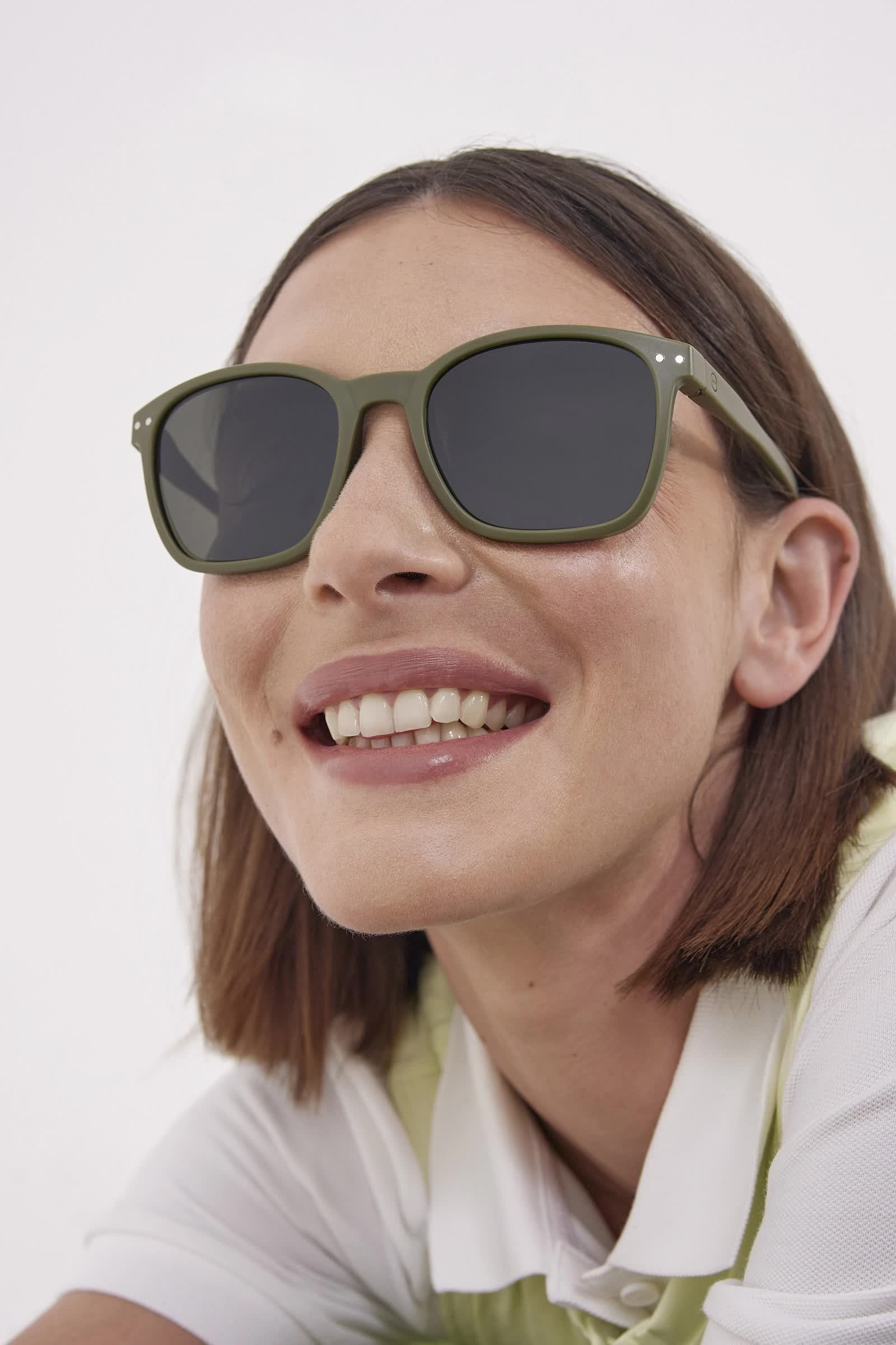 Okulary przeciwsłoneczne IZIPIZI Journey • Kaki Green